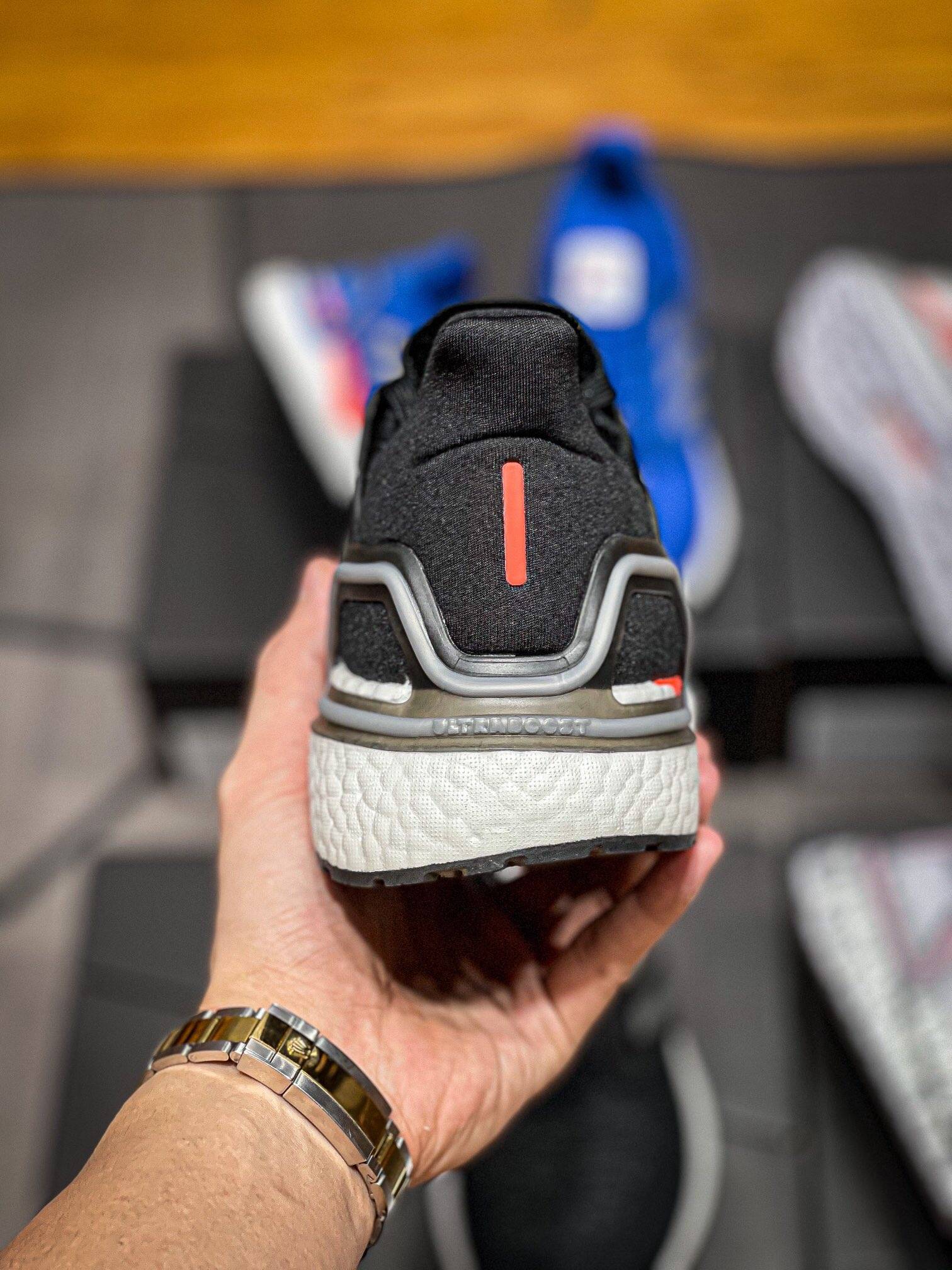 阿迪达斯adidasultraboostubnasa太空联名爆米花跑鞋