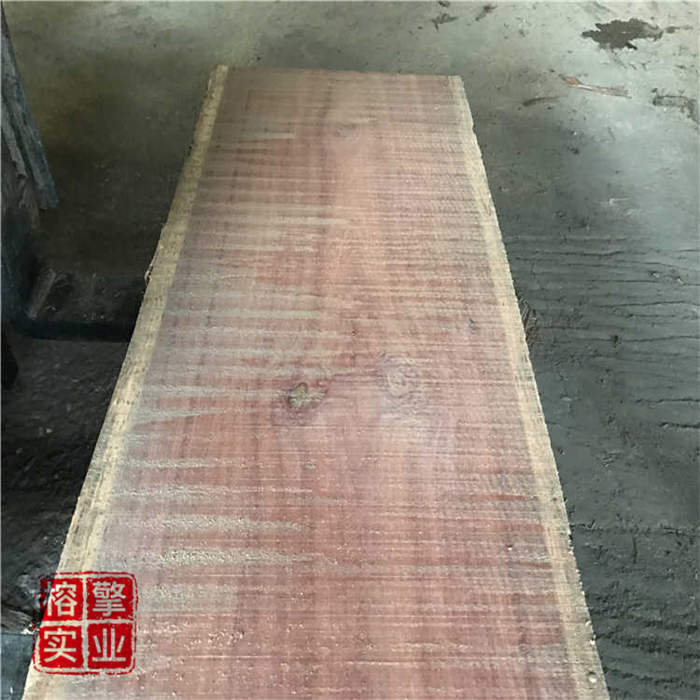 梢木名称:重娑罗双,属于龙脑香科,娑罗双属,地方名称:balau,balau kum