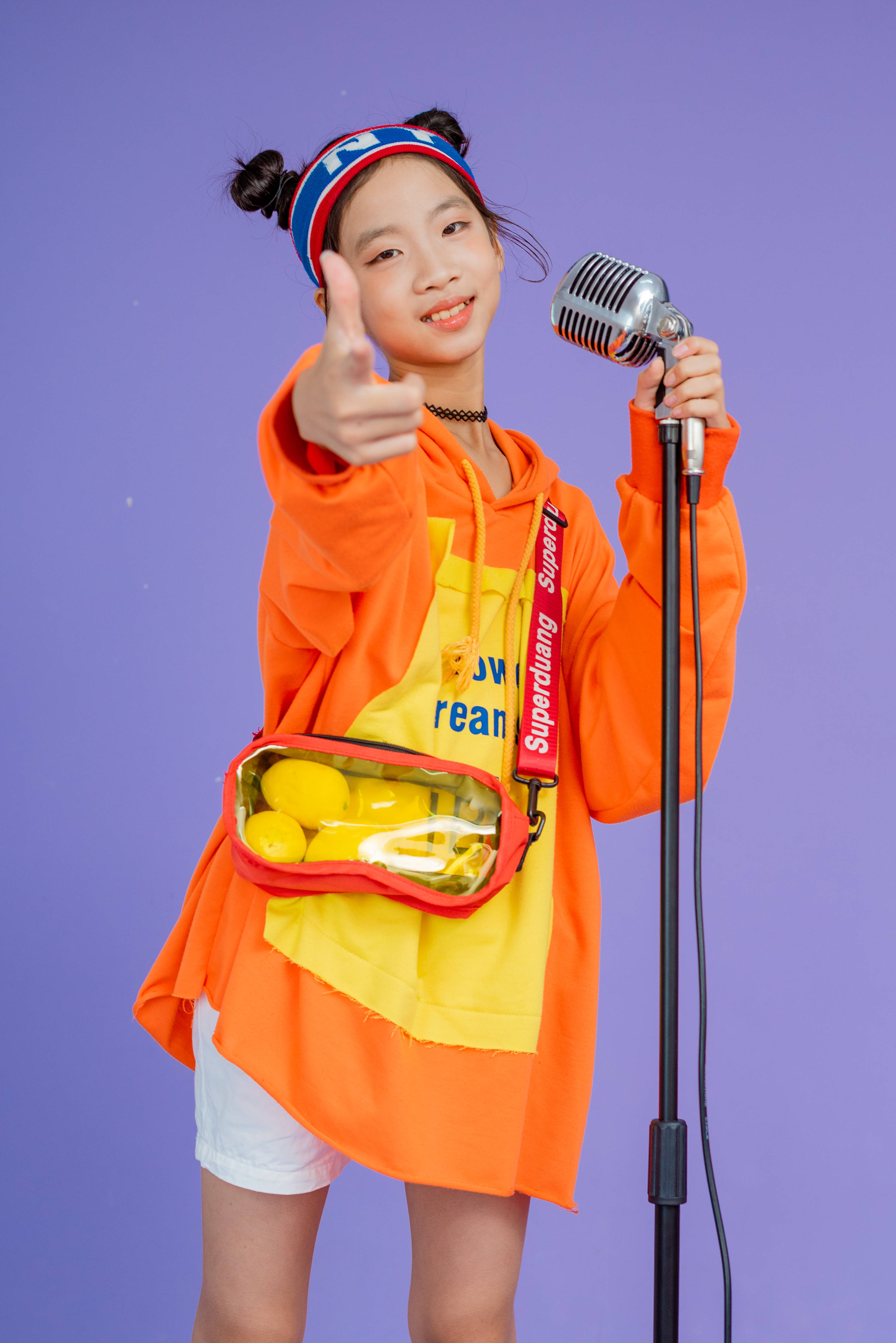 张景曦留住最美童声专辑艺术照