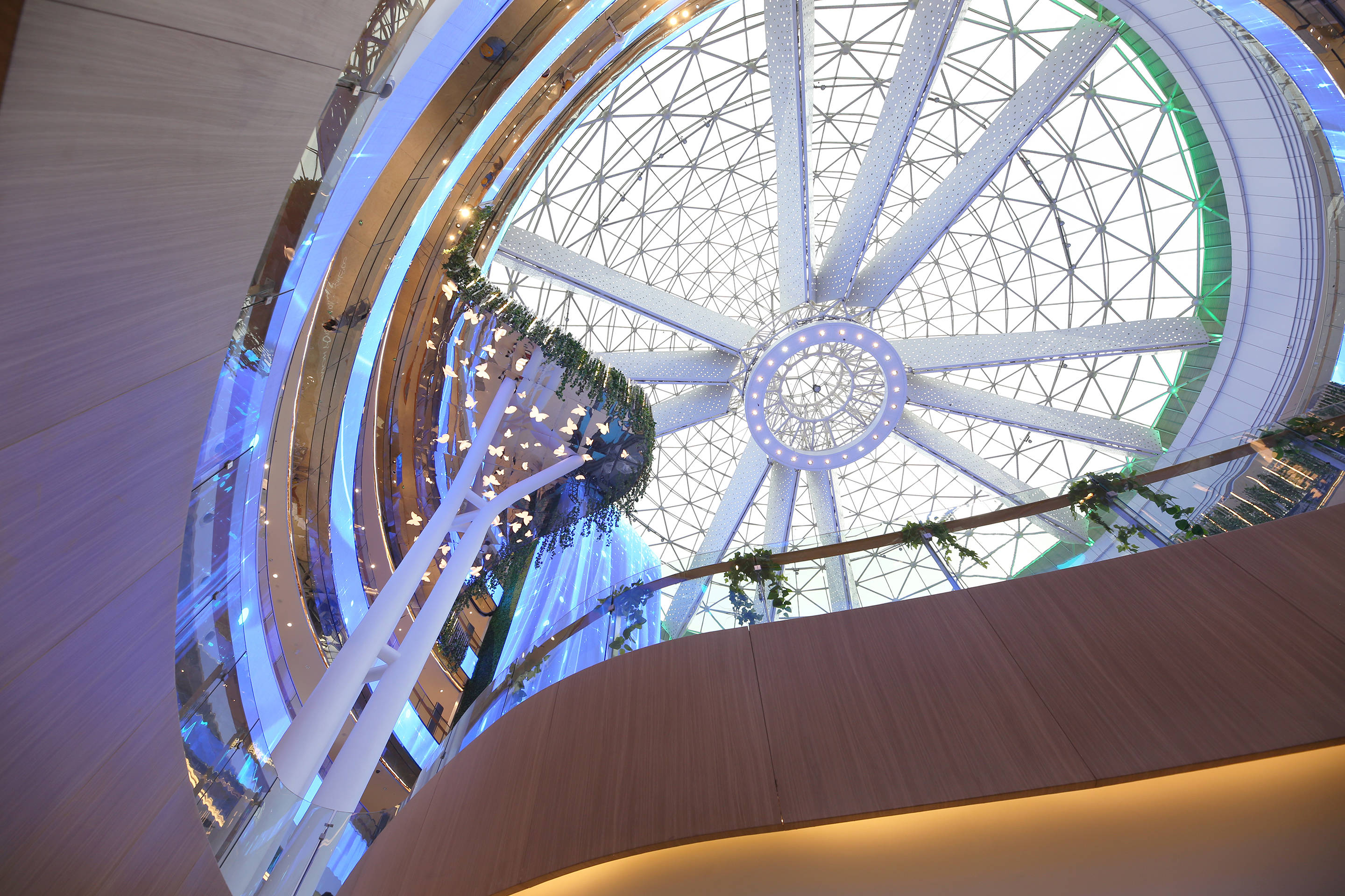 沉浸式主中庭 08 何明智(五),八大主题中庭悦汇城内空间共有八大