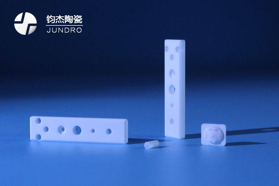 (b2o3)10% 钾 (k2o)16% 氧化铝 (al2o3)17% 氧化镁 (mgo)46% 二氧化硅