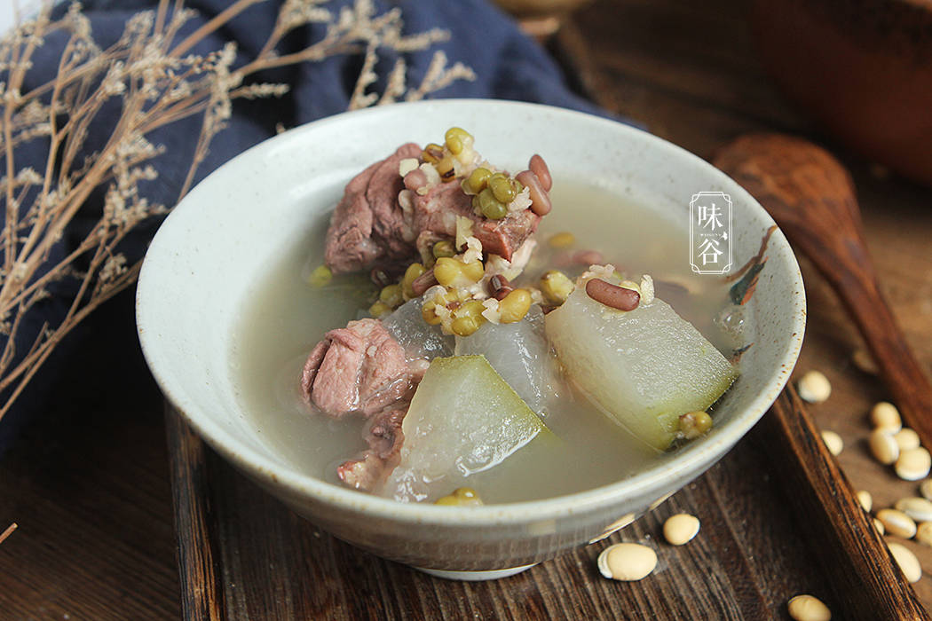 赤小豆|明日小暑，记得多吃“2黄2绿1紫”，应季而食少生病，平安过伏天