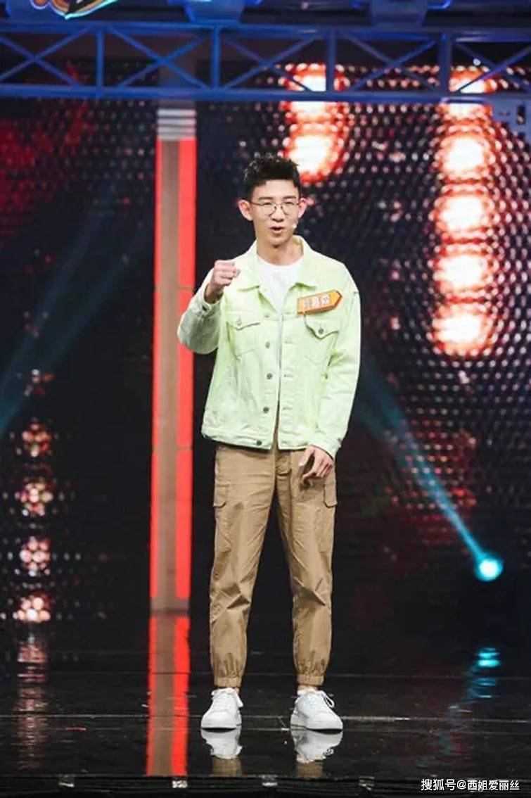 高考成绩未公布时刘嘉森接到了北大清华的电话巧妙知道了成绩