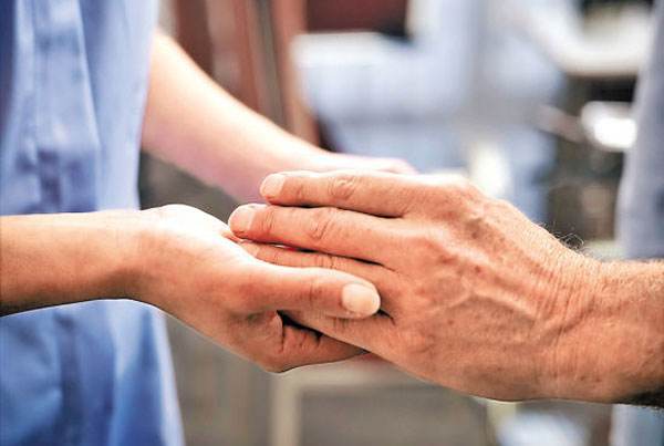 动作性|【疑问医答】特发性震颤能治好吗？发现特发性震颤如何治？