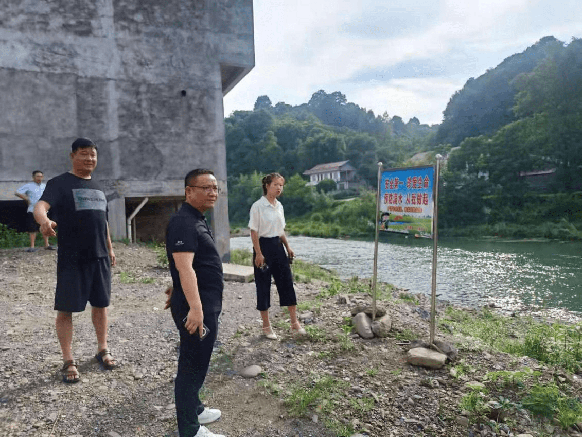 桃源县理公港镇开展校外培训机构监管及防溺水安全督查工作