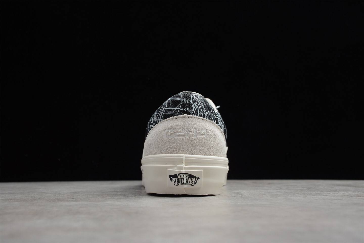 测评盘点|C2H4 x Vans Virtual Reality Alpha Era 万斯黑白印花低帮联名板鞋