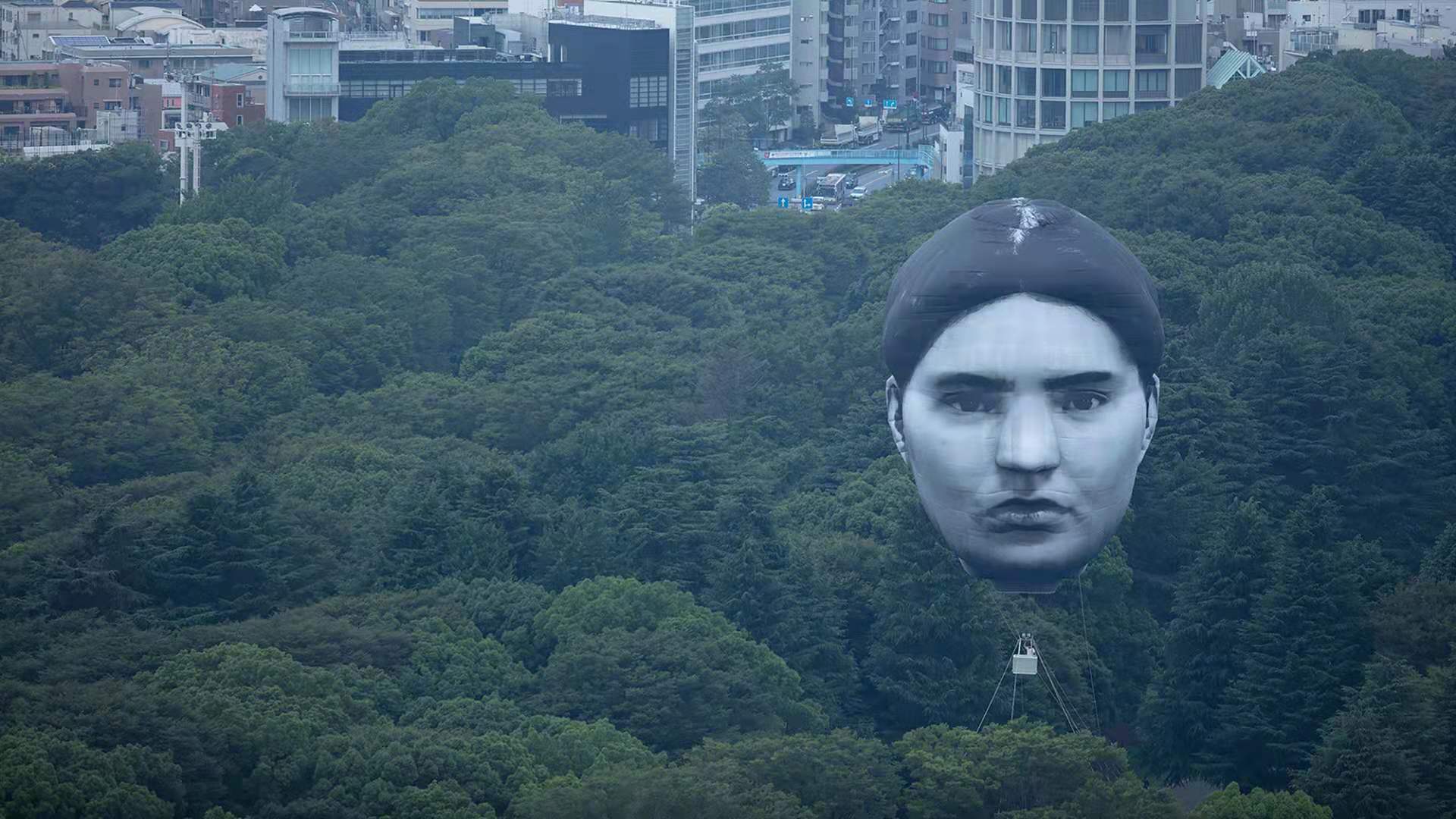 东京惊现人头气球伊藤润二这盛世如你所愿