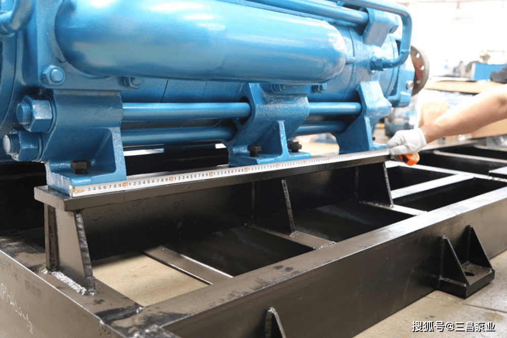 水泵尺寸测绘泵头及水泵底座尺寸测量