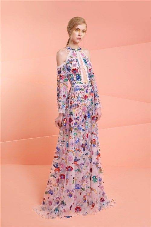 刺绣|梵芮锦刺绣与服装的结合