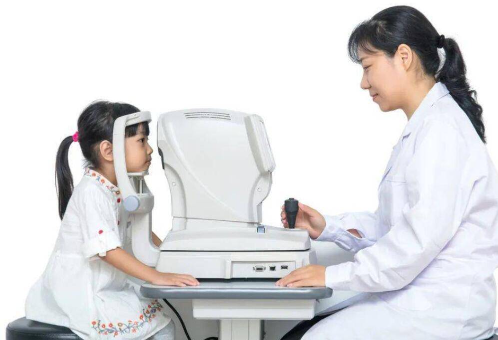 双眼视功能检查与近视防控方法
