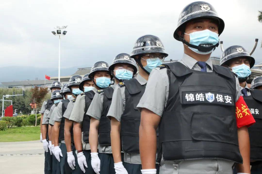 平凡岗位展风采!保山公安组织保安行业开展主题宣传日活动