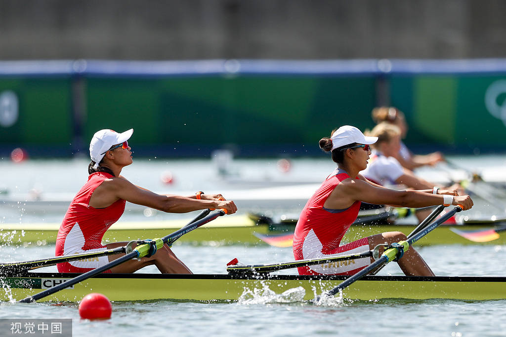 高清图:奥运会赛艇中国选手出战 刘晓鑫面带微笑