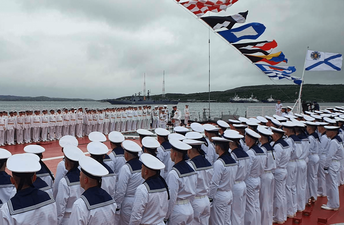 當地時間7月25日上午,俄羅斯海軍北方艦隊在位於摩爾曼斯克地區的駐地