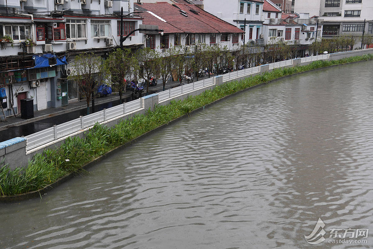 新型插拔式防汛墙首次亮相