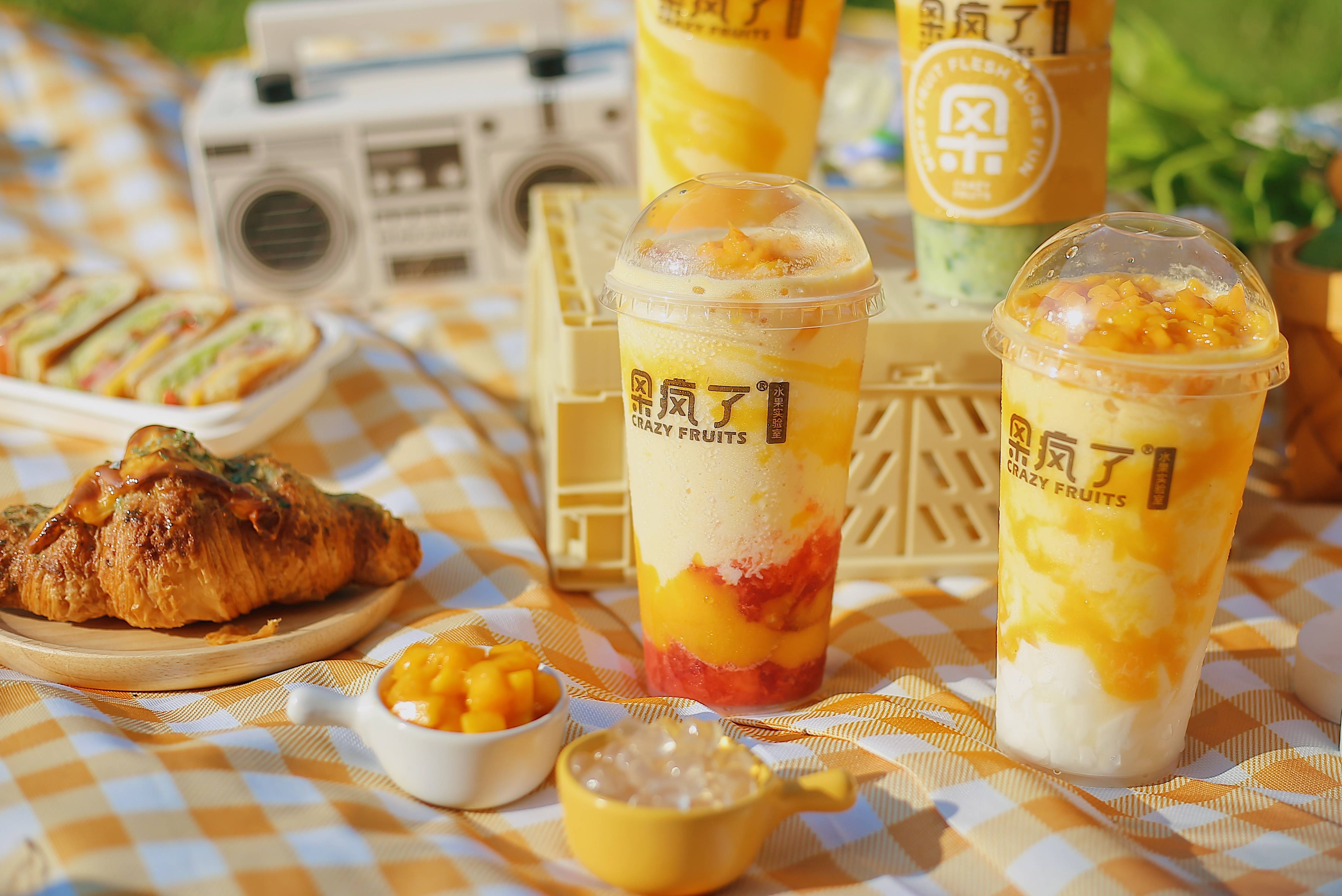 日流水近2w长沙奶茶果疯了如何一年卖出100万杯