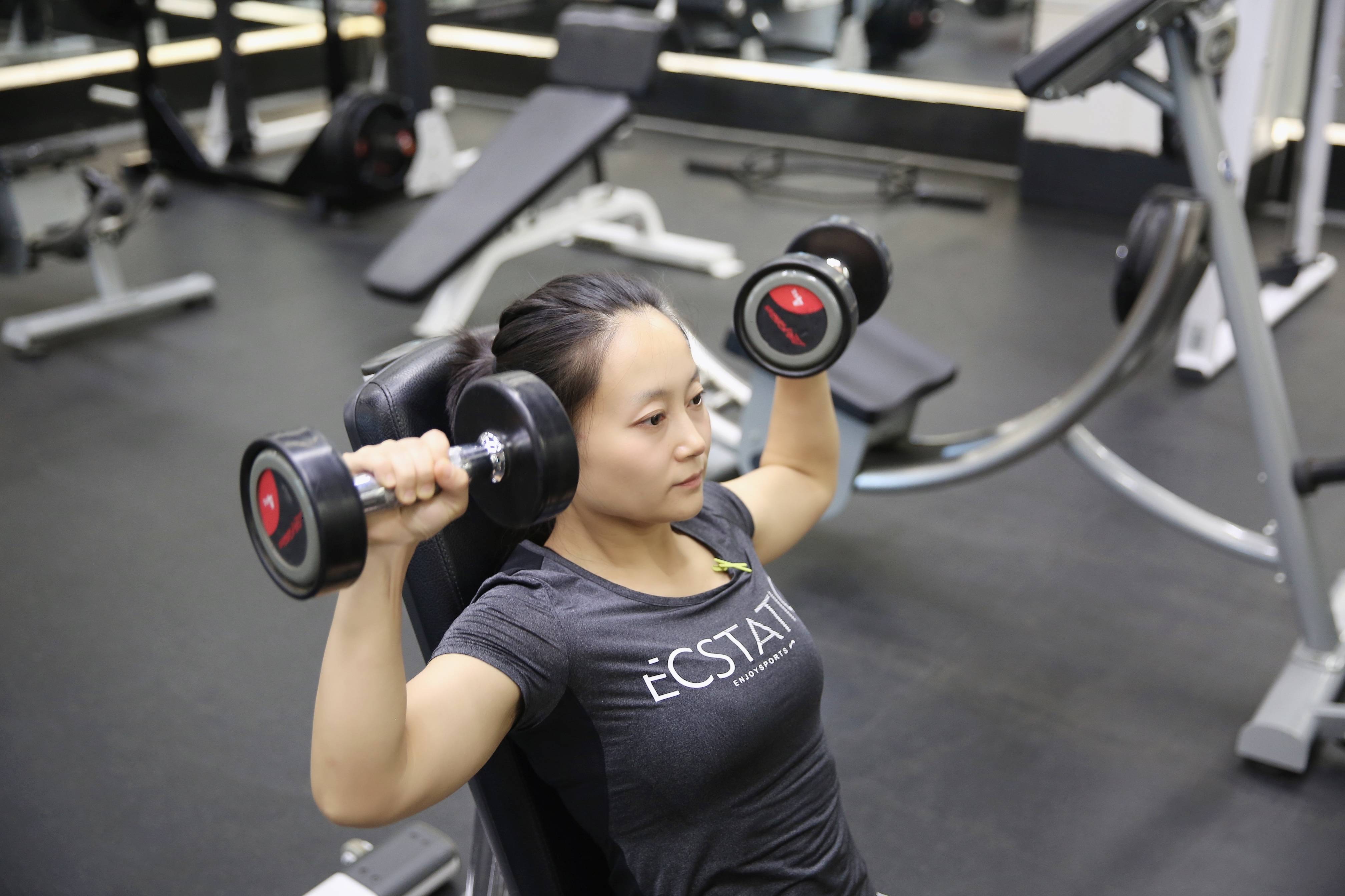 做女性私人教练靠不靠谱