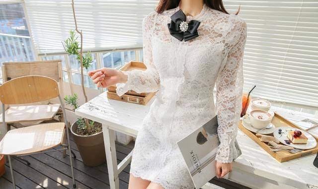 公主|韩国模特孙允珠白色绣花玫瑰公主连衣裙网拍