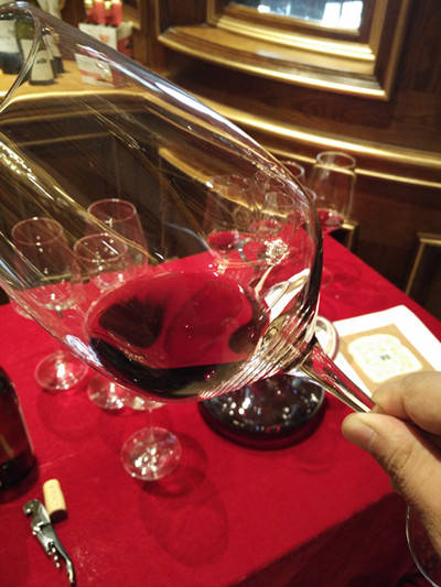 酿酒|安徽合肥酿酒技术-贵露霄-酿酒张奇-冰葡萄酒、葡萄冰酒、冰冻山葡萄酒的区别