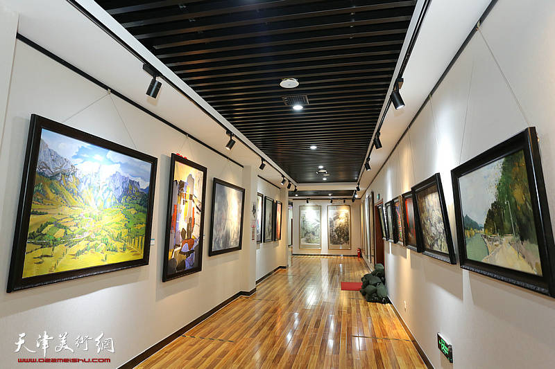 "津门百佳"天津市第二届中国画,油画作品双年展在北辰区美术馆开幕