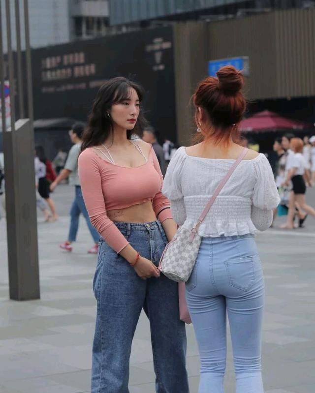 显得|气质女生的秋冬穿搭推荐，轻松秀出自信大方的美