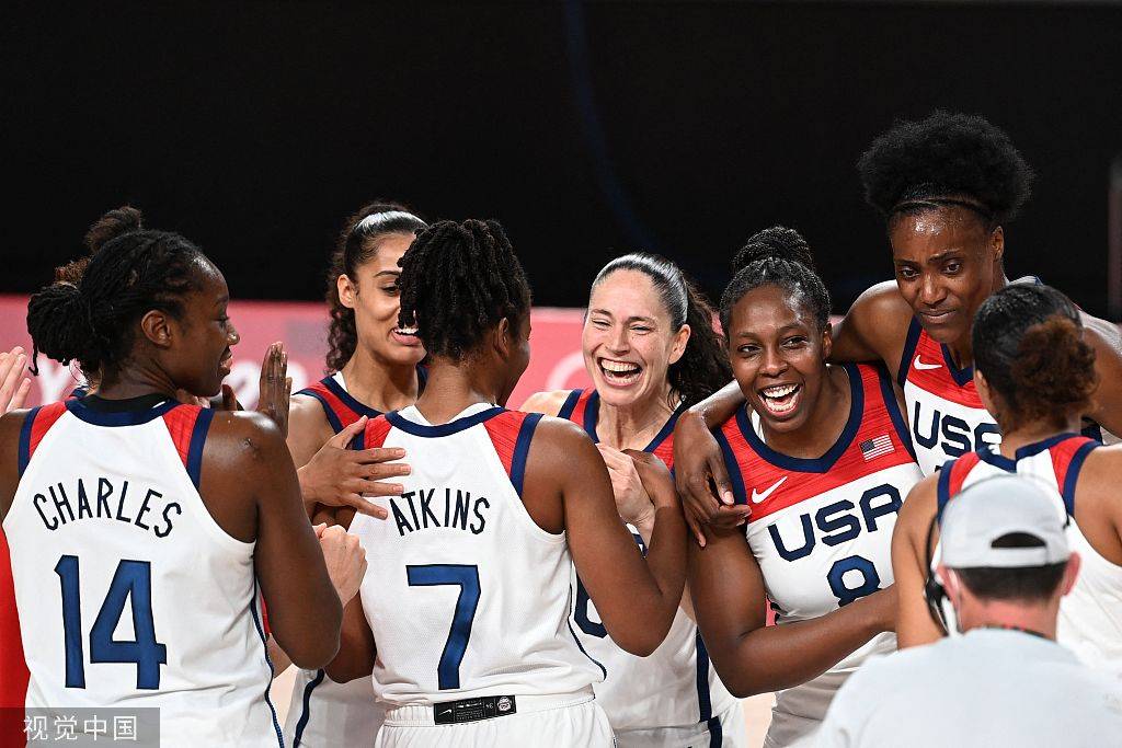 高清图奥运会女篮决赛美国队轻取日本夺金牌