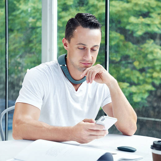 按摩|菠萝君新品 | M1肩颈按摩仪，解锁放松新方式！