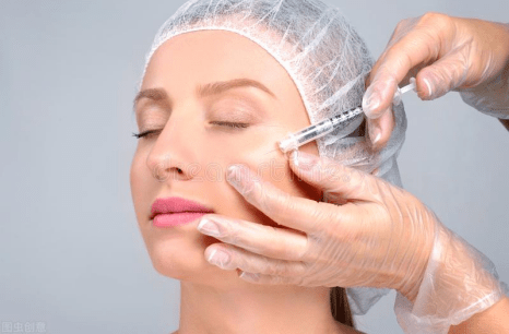 分析|专业分析:干细胞和玻尿酸填充哪个好?填充面部填充如何选择?