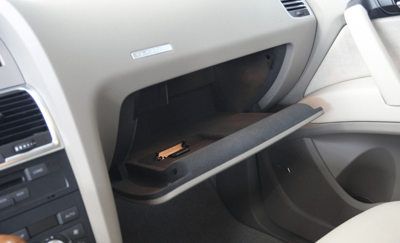 开车那些事儿最近逛淘宝的时候意外发现车载冰箱销量特别高