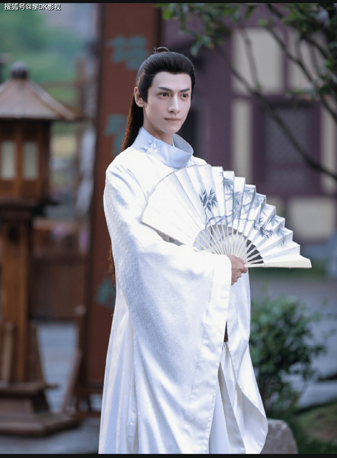 角色|盘点那些罗云熙饰演的角色，润玉最帅周小山最能打