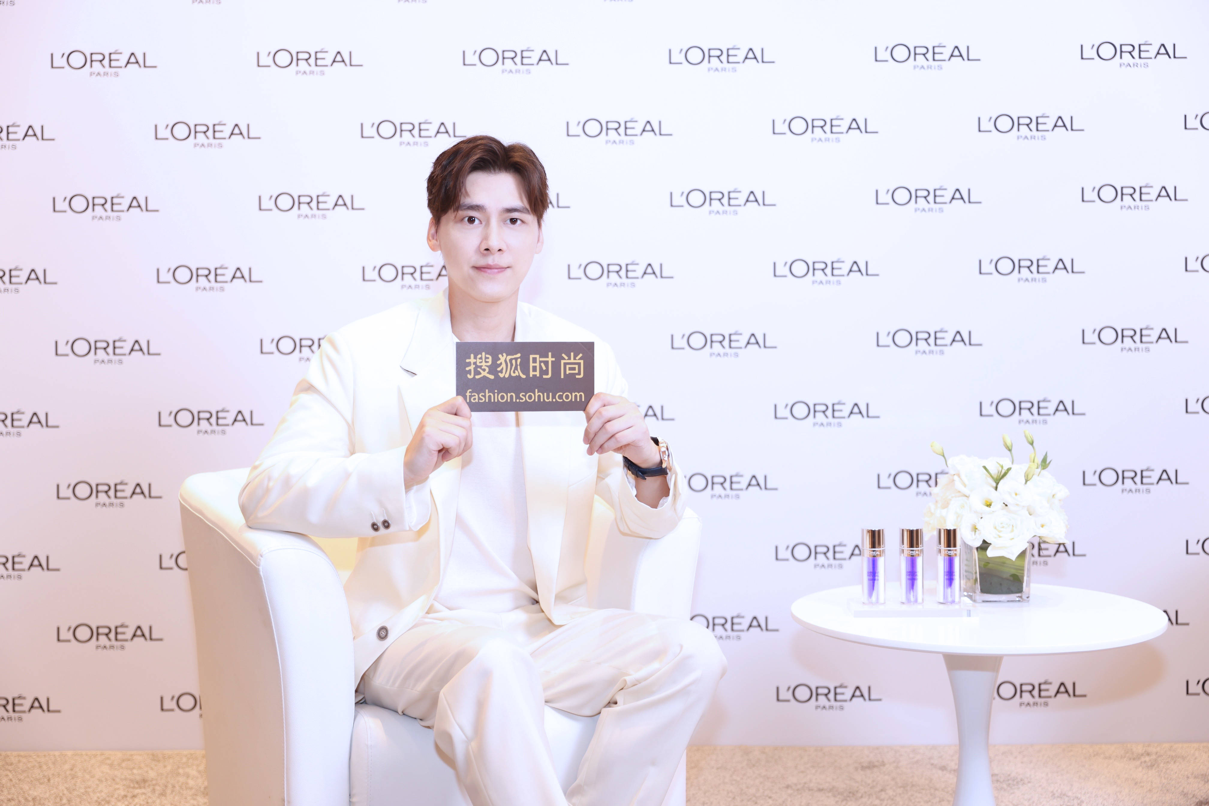 流量|李易峰|逐一打破身上的标签 成为那个想要成为的人