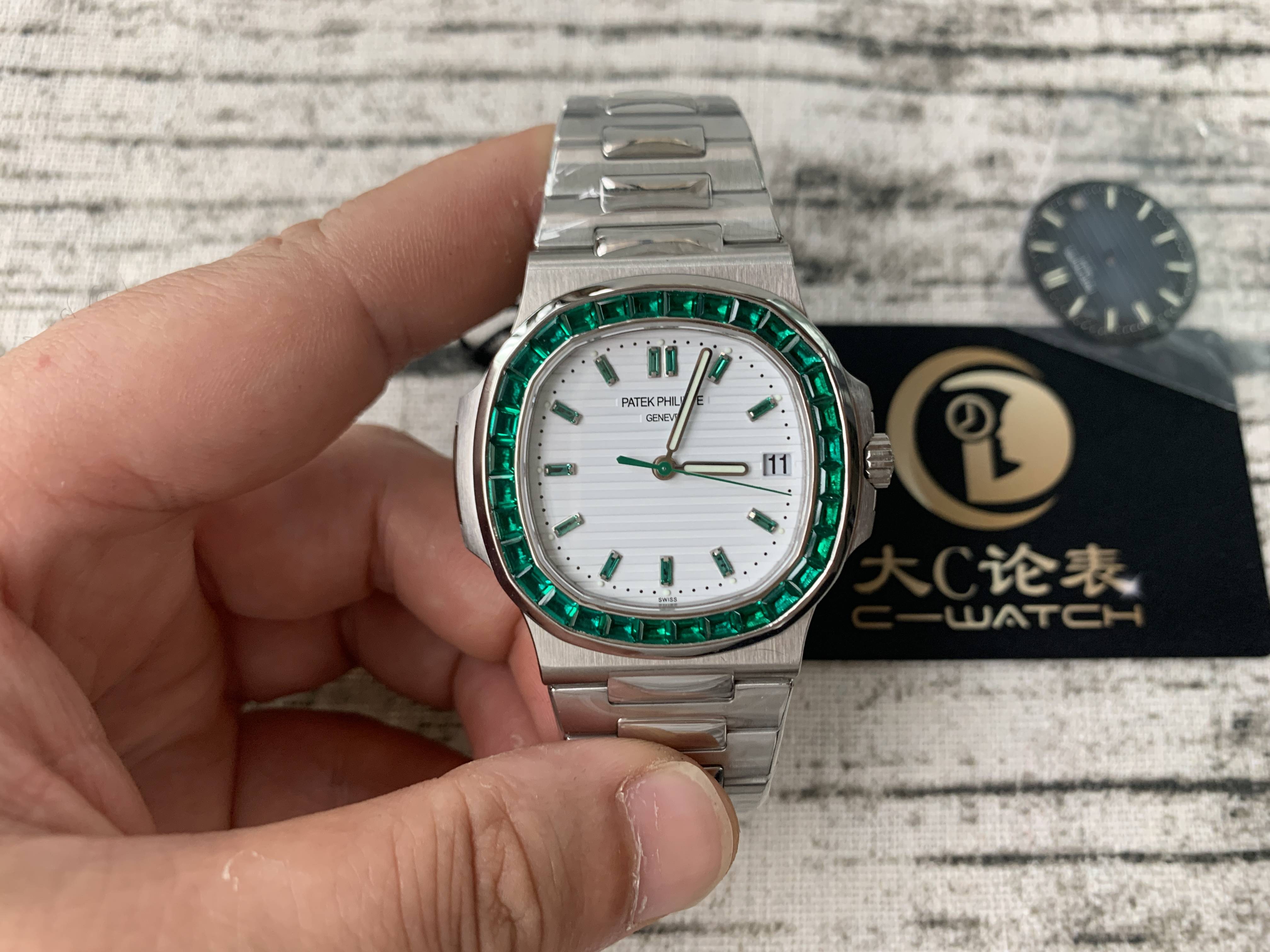 ��c�۱�:�ٴ�����������,���װ��ĸ�̲ʱ�Ȧ��