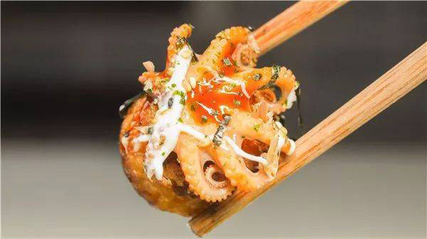 舌尖上的美食日式小吃章鱼烧