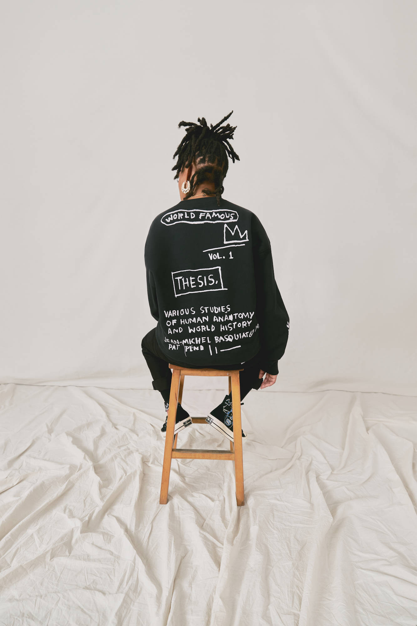 标志性|CONVERSE发布与传奇涂鸦艺术家Basquiat全新合作系列 潮酷涂鸦艺术 为经典加冕