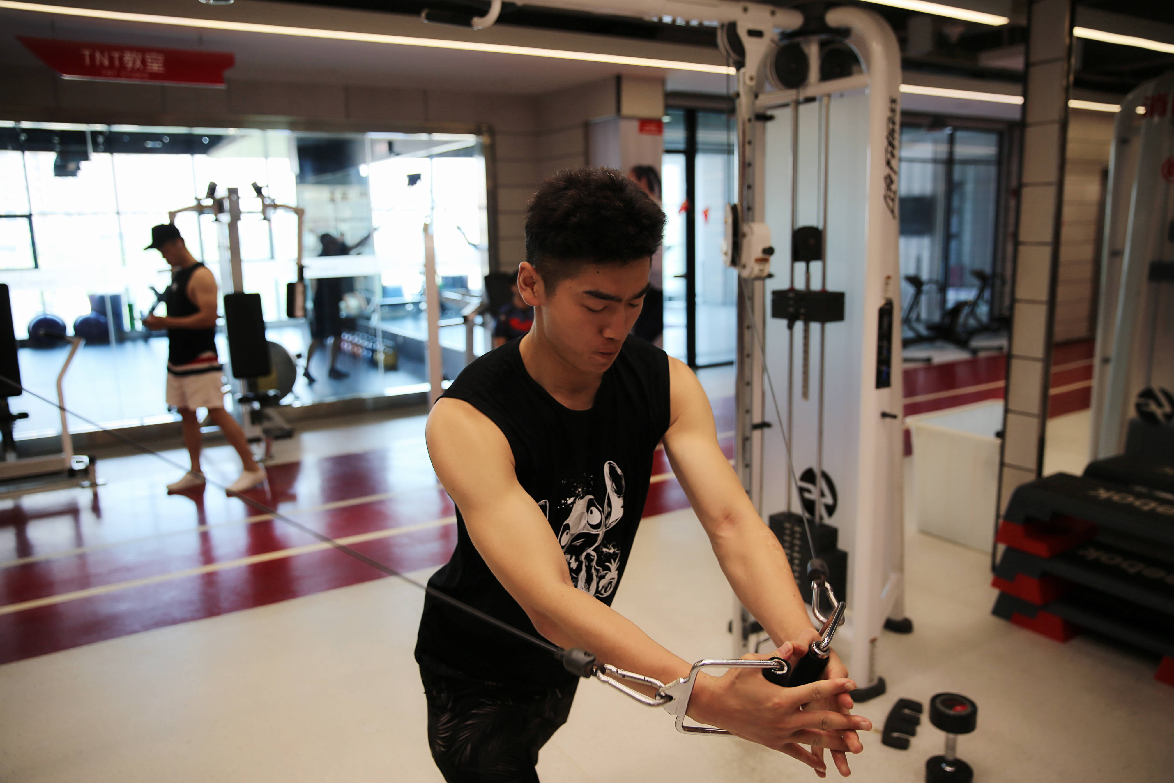 大学生怎么做健身教练?