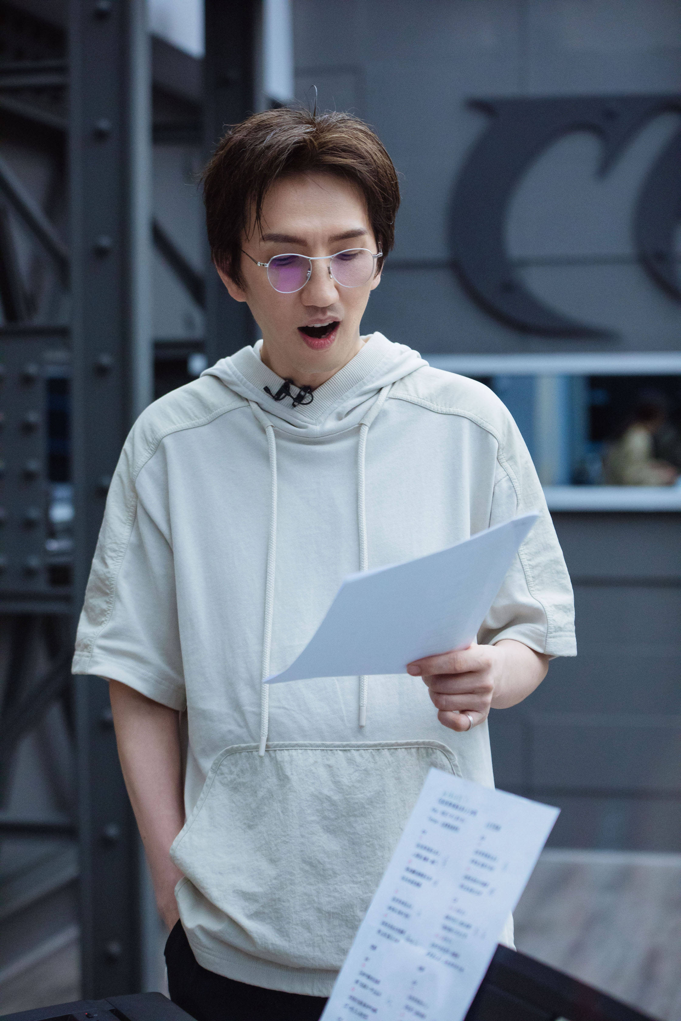 乐器|《披荆斩棘的哥哥》“大湾区哥哥”展乐器才能 赵文卓练舞显肌肉线条