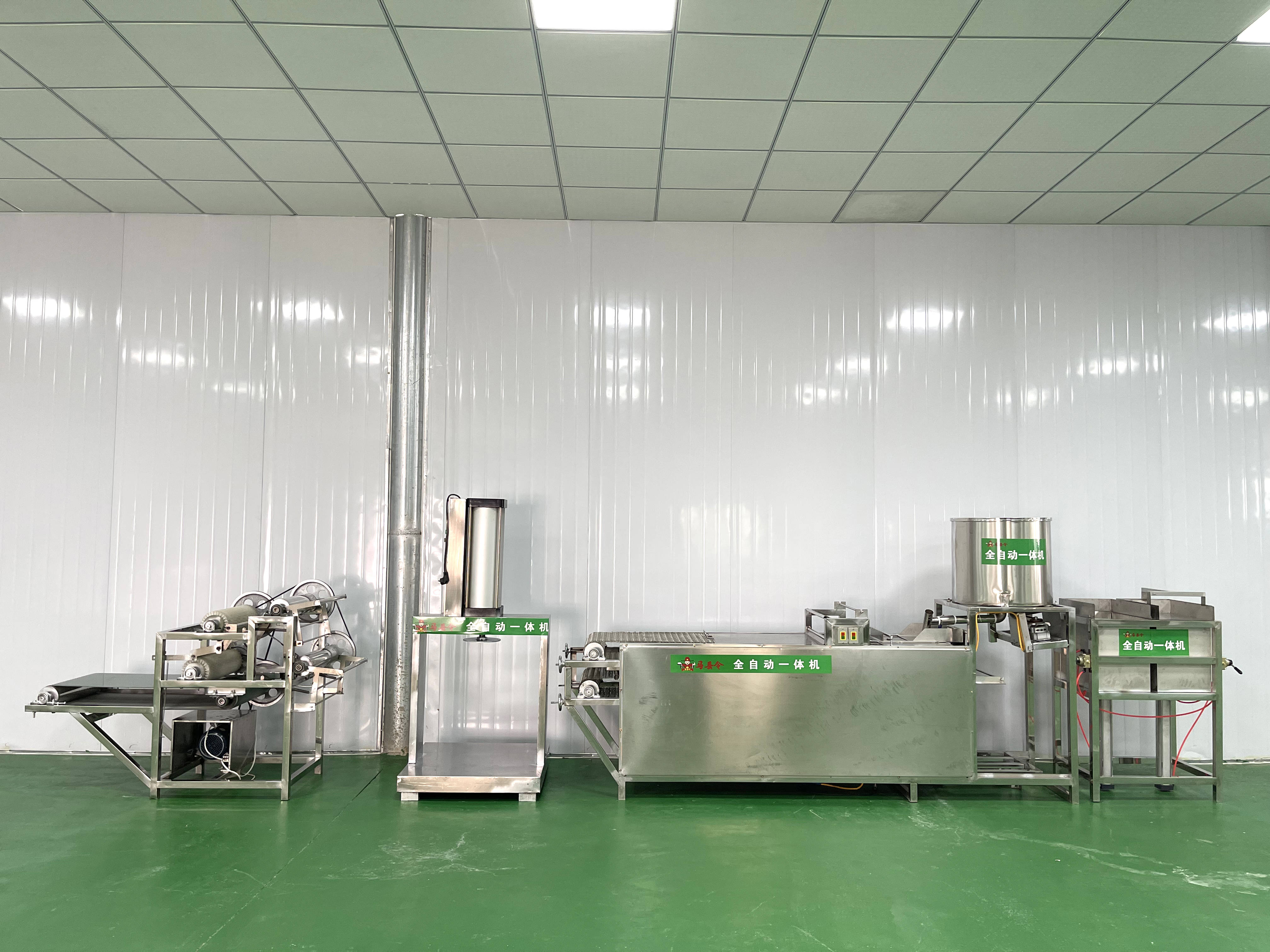 想用豆腐机创业,一套小型设备多少钱呢?