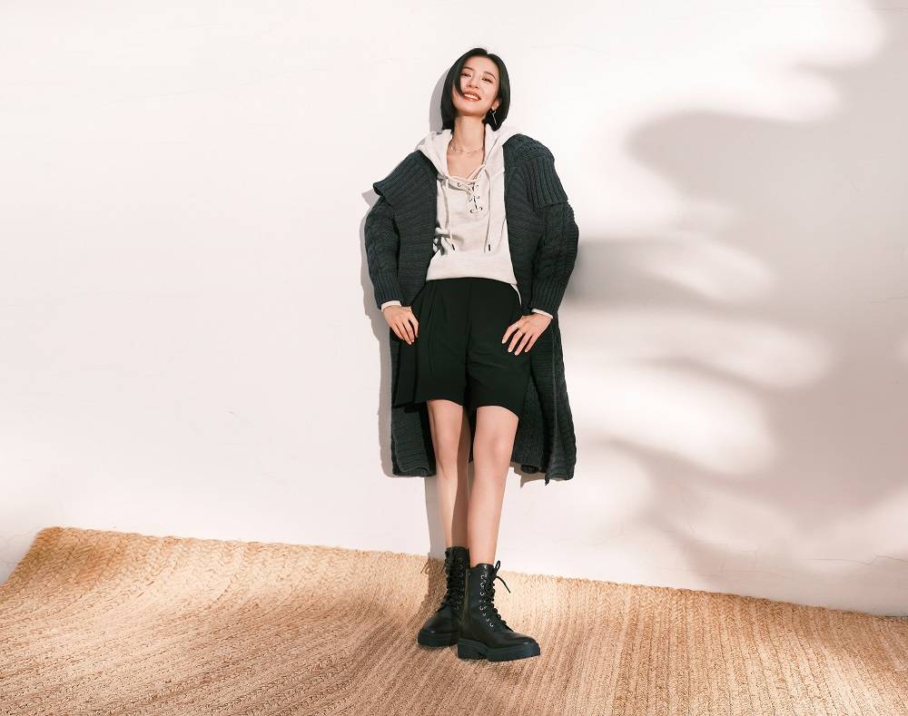 都市 和周雨彤一起漫游都市 玩转混搭时尚