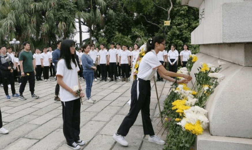 大V罗昌平涉嫌侮辱英烈被刑拘（罗昌平事件）