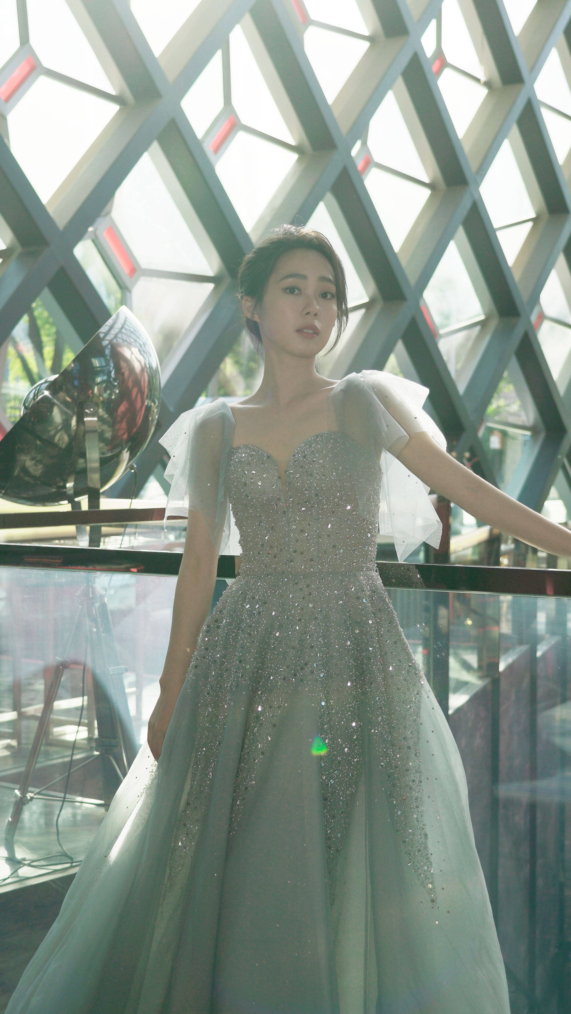 韩聪聪星空礼服 迪士尼在逃公主风写真