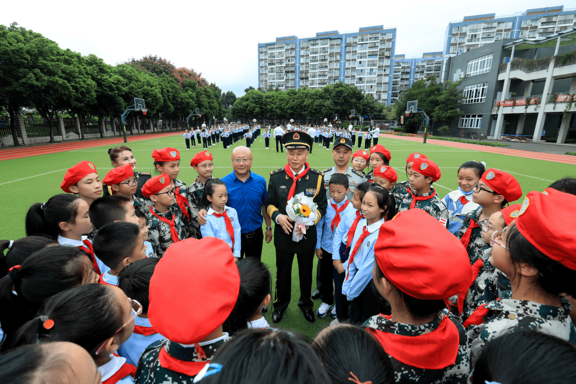 厚植家國情懷傳承紅色基因成都市華興小學第21個全民國防教育日主題