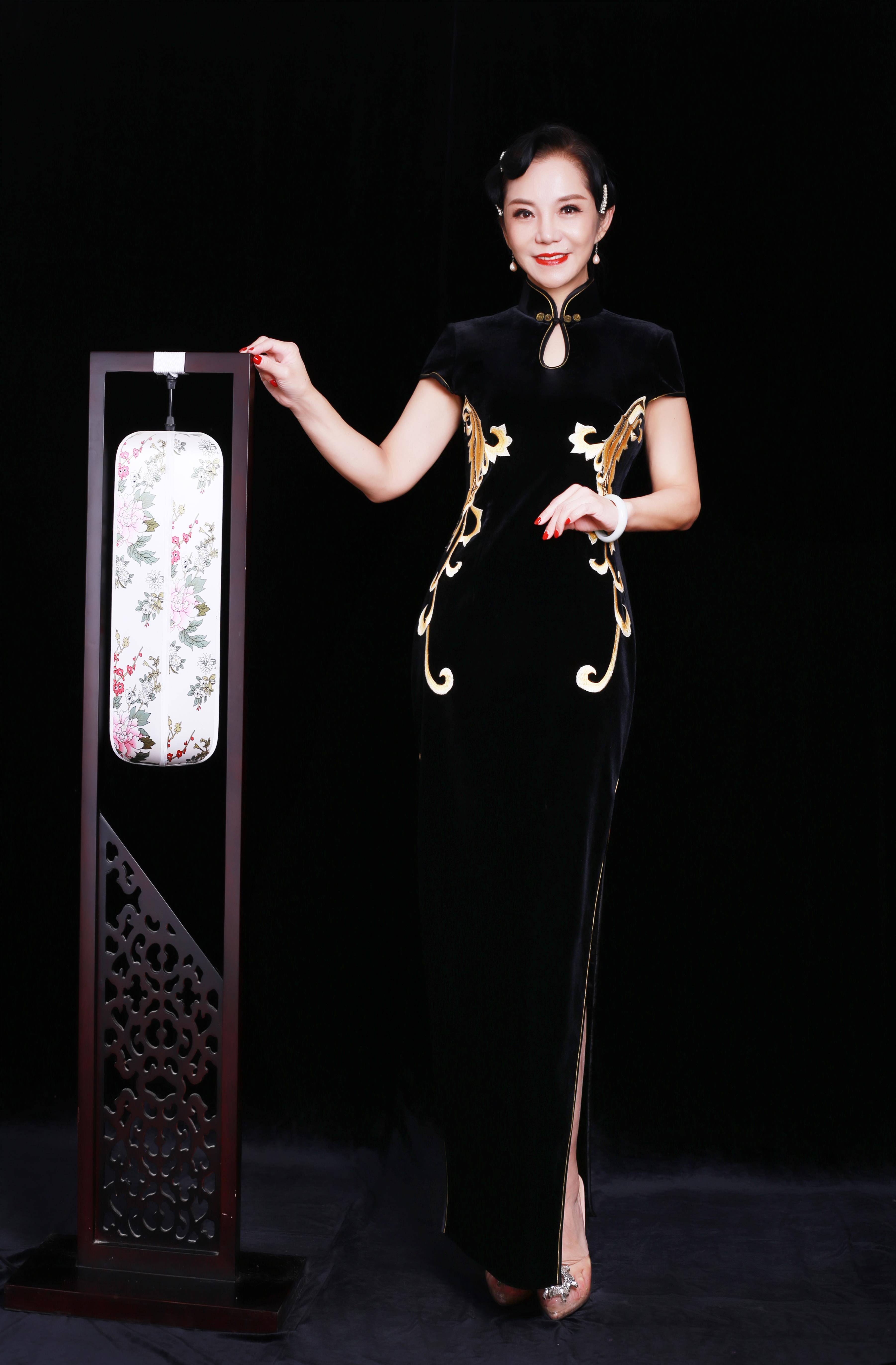 质疑 还在质疑自己穿旗袍不好看，那是你没有选对合适的