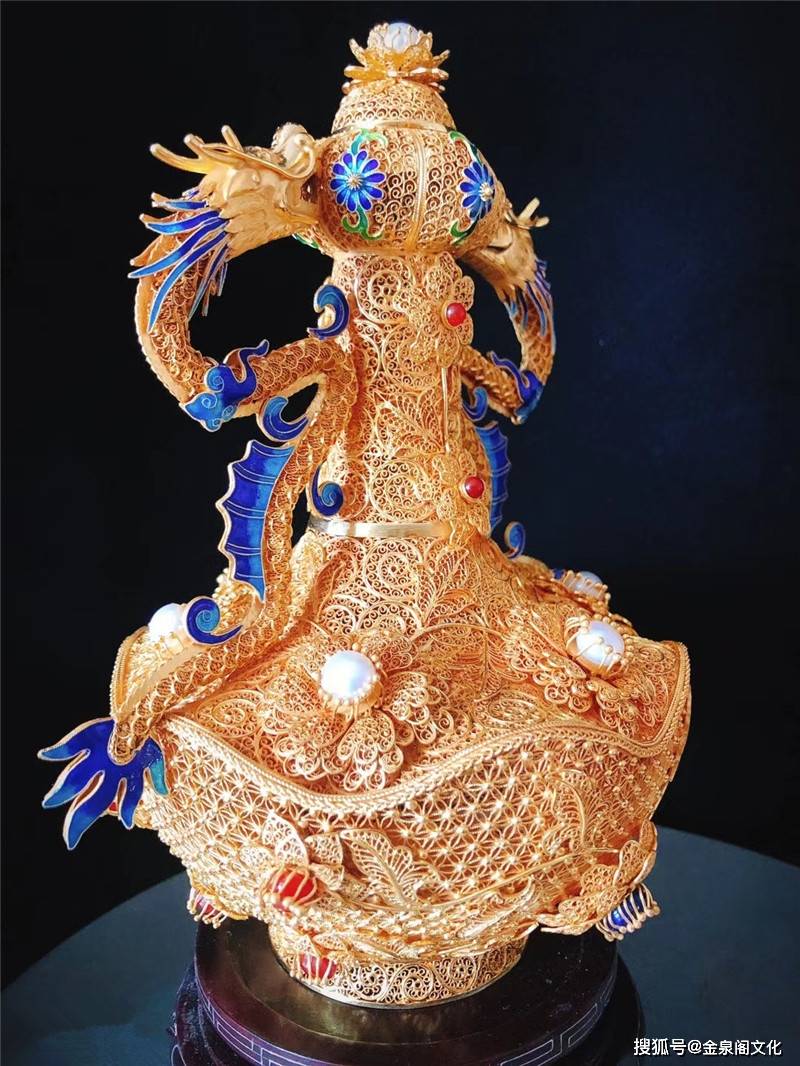 袁长君垒丝嵌宝腾龙牡丹蒜头瓶