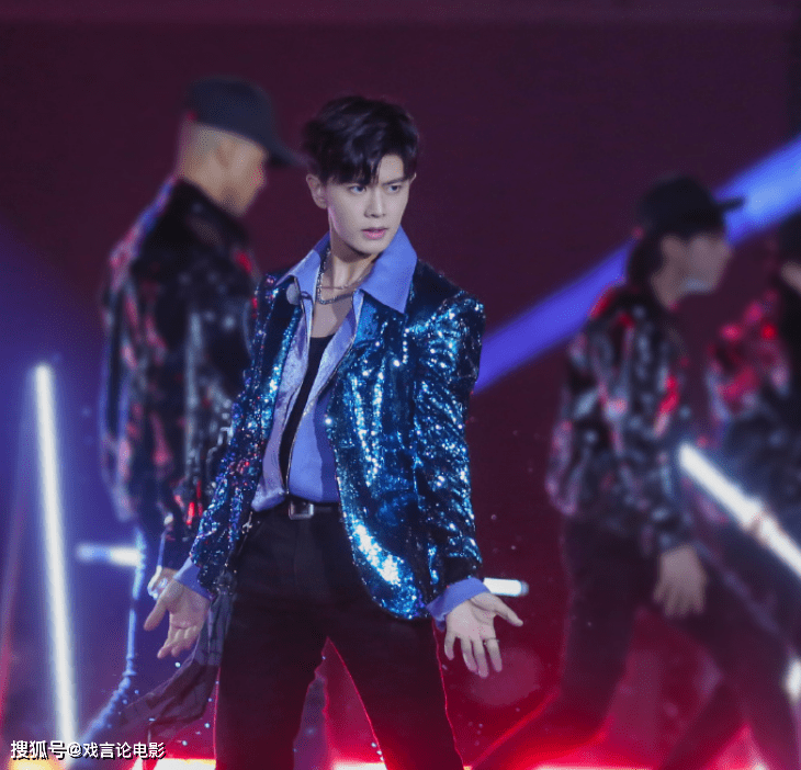 梦想|《嗨放派》完美收官，快闪演唱会，惊艳全网，观众不舍任嘉伦！