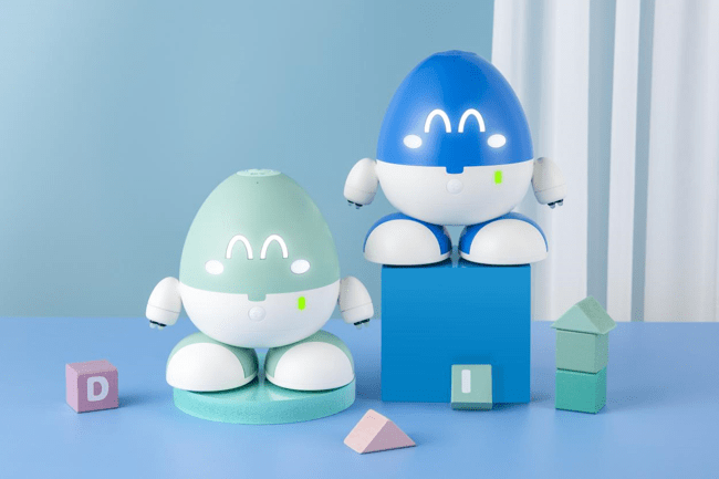 蛋宝智能机器人赋能启蒙教育,让孩子喜爱的角色陪伴他