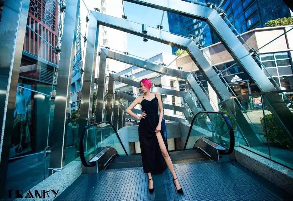 套装 杨芳芳：自律的女生是最美的健康