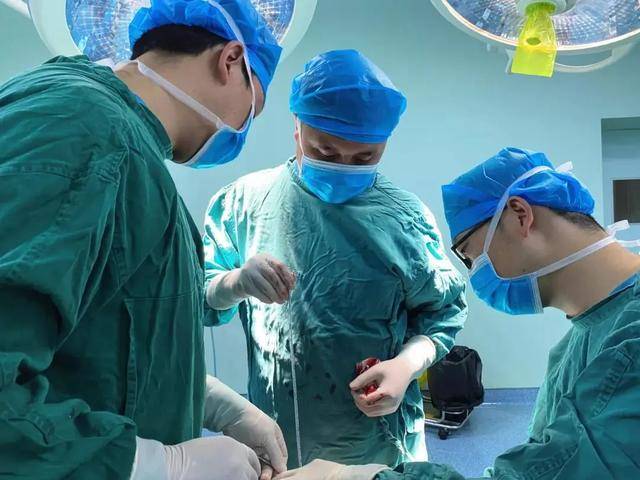 虎威|咸阳市第一人民医院：让每个脑出血患者站起来、走出去