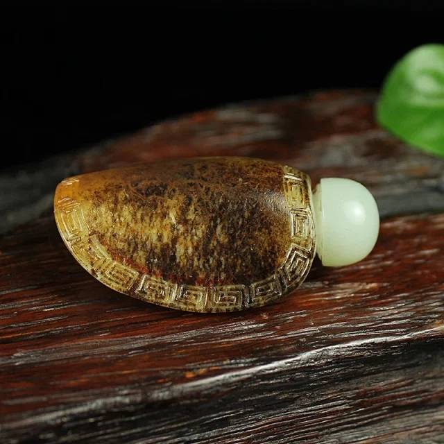 和田玉的另一种雕刻手法--阴雕