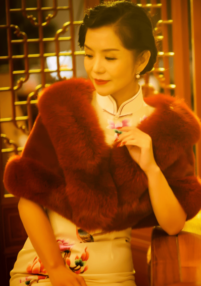 玉带 旗袍写真,那一束朦胧的光,诉说着风花雪月的情来情往