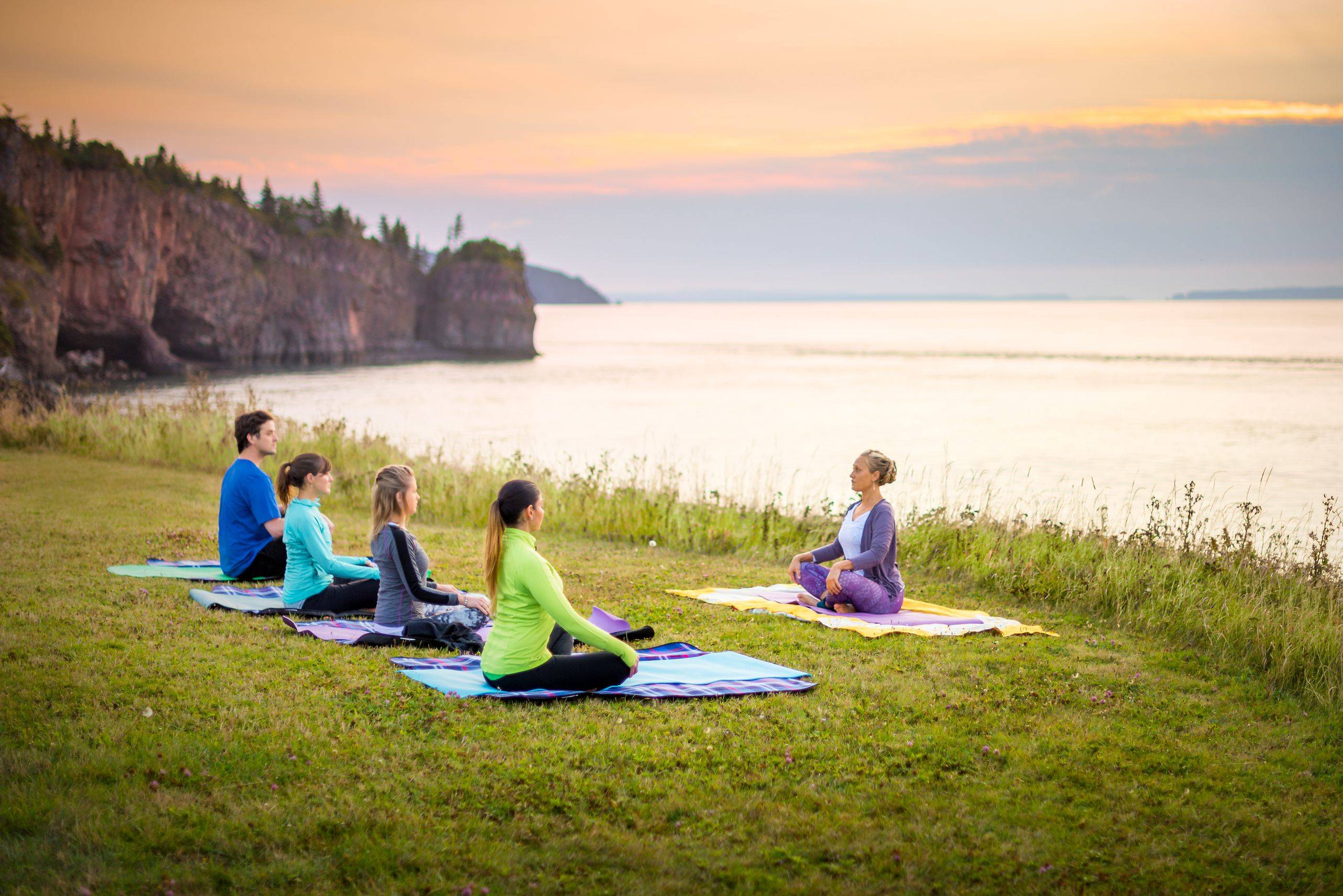 加拿大旅游局再度携手lululemon，打造沉浸式轻瑜伽