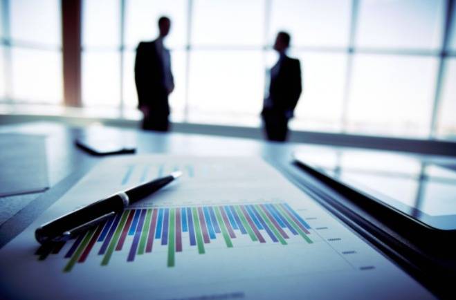 出圈|创业萤火简报|电竞椅迅速出圈;微博回港二次上市;加大中小微企业的支持力度